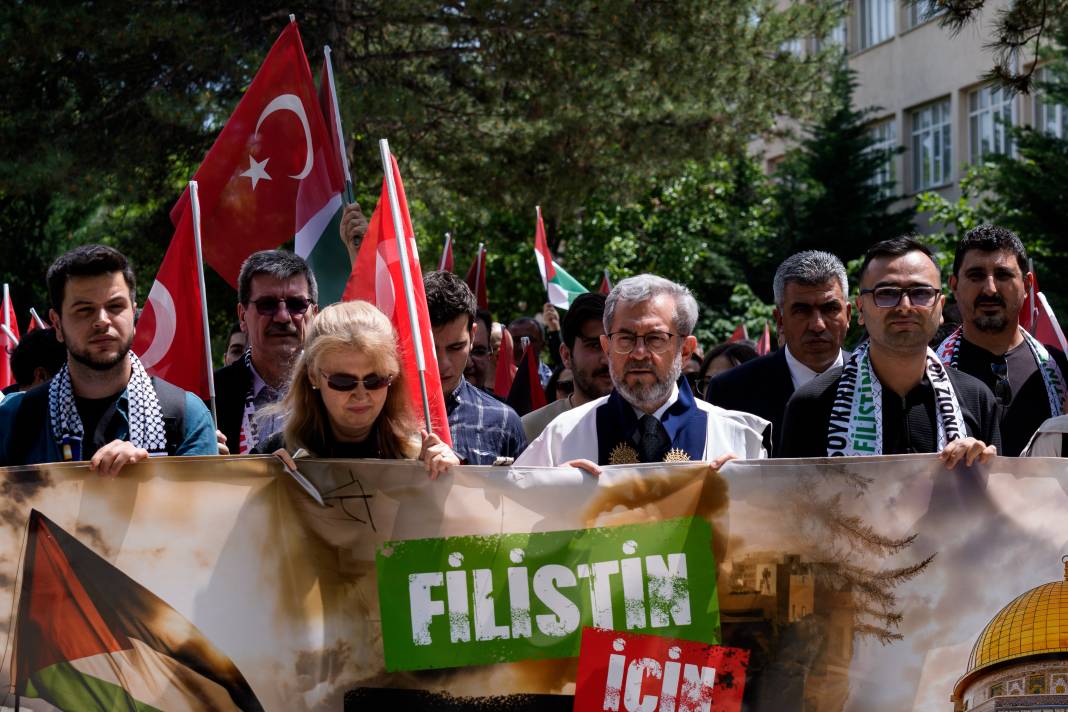 Ankara Üniversitesinde Filistin'e destek yürüyüşü 12